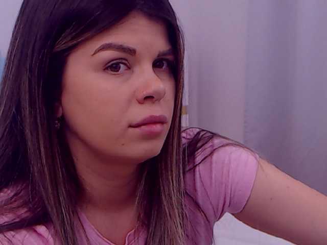 لقطات البث EliseTyler