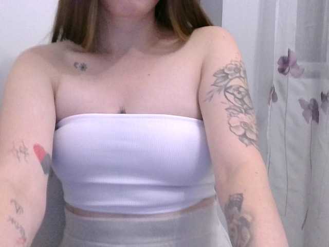 لقطات البث Elizabet2244