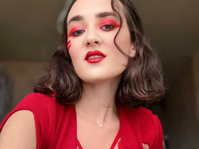 صورة الملف الشخصي Ella--Lil