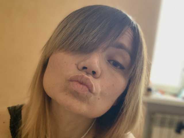 صورة الملف الشخصي Ella-Pearlie