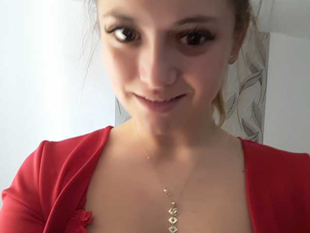 صورة الملف الشخصي Ella31