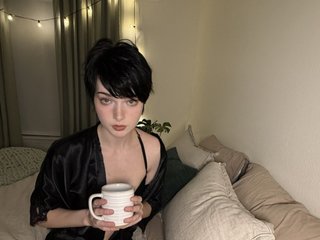 دردشة الفيديو المثيرة EllaBlue