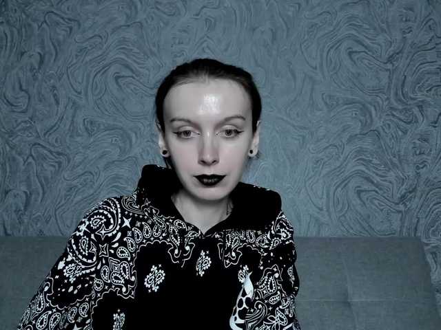 لقطات البث EllaDark