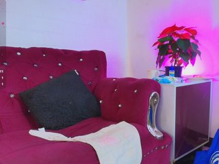 دردشة الفيديو المثيرة EllenaBoobs