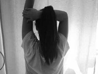 دردشة الفيديو المثيرة Ellidii