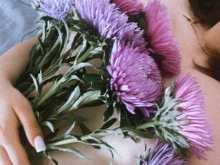 دردشة الفيديو المثيرة Ellie99