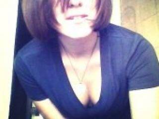 دردشة الفيديو المثيرة elly7