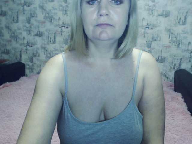 لقطات البث Ellysik