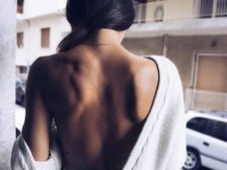 دردشة الفيديو المثيرة Elya4195