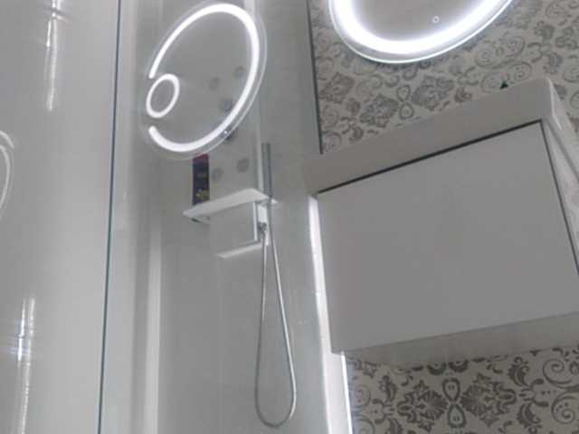 لقطات البث elybellisima