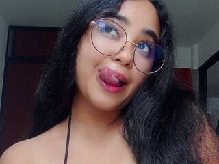 دردشة الفيديو المثيرة ElynDavidson