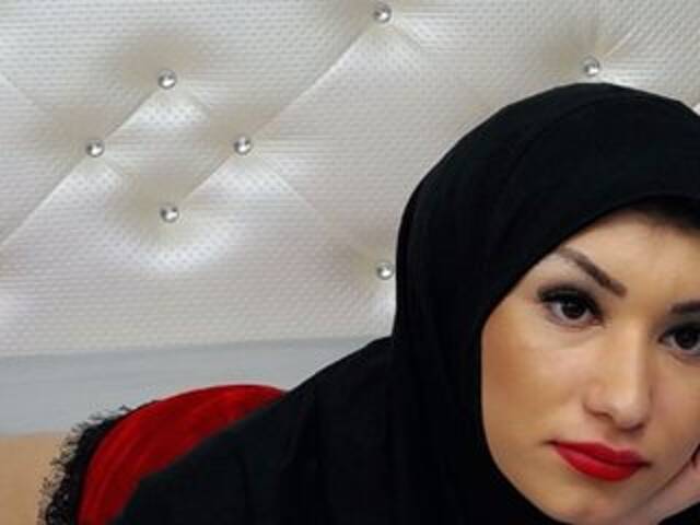 لقطات البث ElyshaArabian