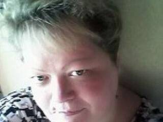 دردشة الفيديو المثيرة emelirai