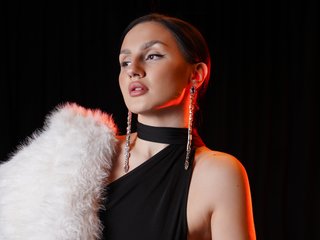 دردشة الفيديو المثيرة EmiliaBeynard