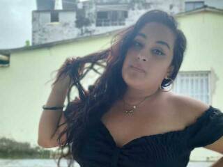 دردشة الفيديو المثيرة emiliaxmiller