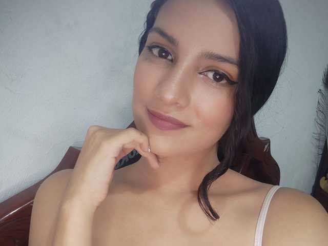 صورة الملف الشخصي Emiliy-mml