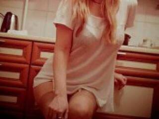 دردشة الفيديو المثيرة emilli5353