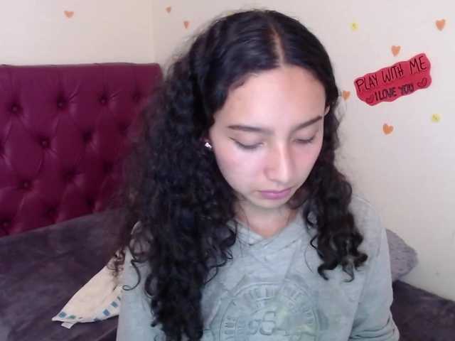 لقطات البث Emily08