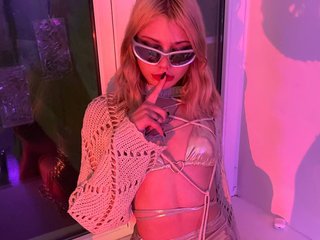 دردشة الفيديو المثيرة Emily_Blush