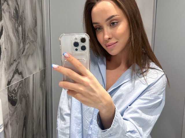 صورة الملف الشخصي EmilyBrix