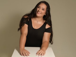 دردشة الفيديو المثيرة emilyclark