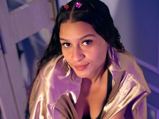 دردشة الفيديو المثيرة EmilyCristal