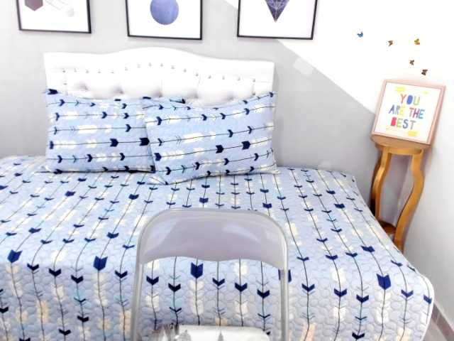 لقطات البث EmilyHot