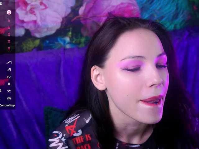 لقطات البث EmilyLuxxxury