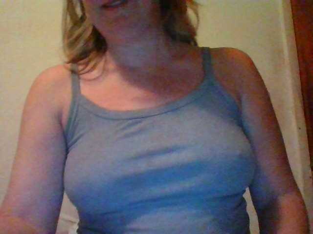لقطات البث Emilylyn