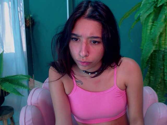 الصور emilymadness Make me cum and squirt hard #latina #new #18 #young #smalltits #deepThroat #cum #squirt #playdildo [1000 tokens remaining]