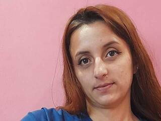 دردشة الفيديو المثيرة EmmaaCooper