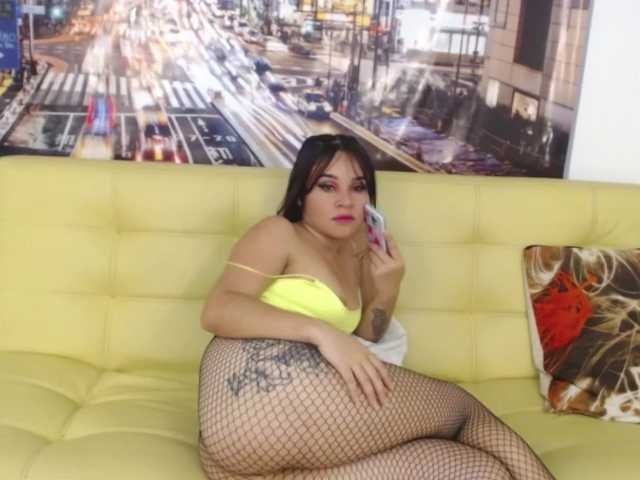 الصور emmacooper1 hey come and play with me I'm hot and very beautiful for you welcome