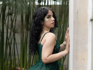 دردشة الفيديو المثيرة EmmaCurlss