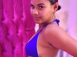 دردشة الفيديو المثيرة EmmaDawson