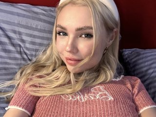 دردشة الفيديو المثيرة EmmaGoodGirl