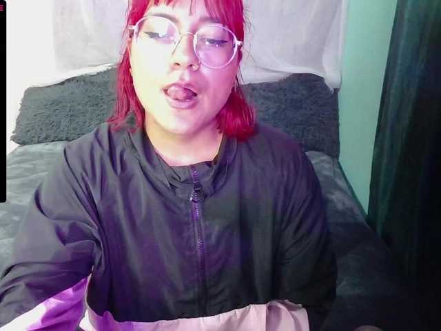 لقطات البث emmaluna