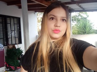 دردشة الفيديو المثيرة EmmaRouss