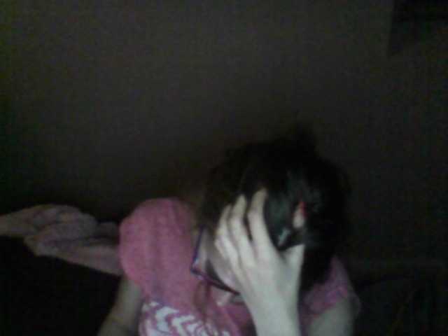 لقطات البث Emmi-li