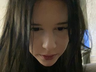 دردشة الفيديو المثيرة emogirl