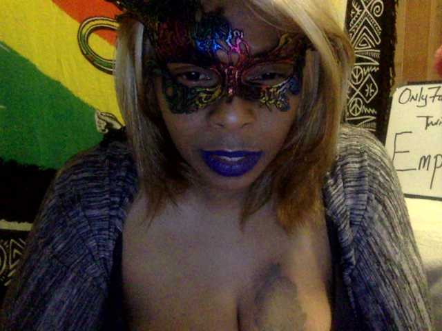 لقطات البث EmpressRose69