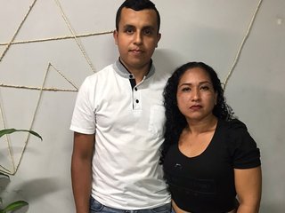 دردشة الفيديو المثيرة EMYLY-LIAM