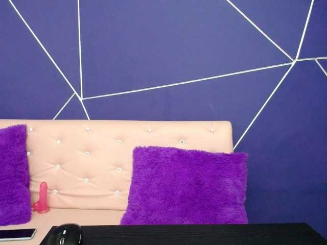 لقطات البث enna-fox