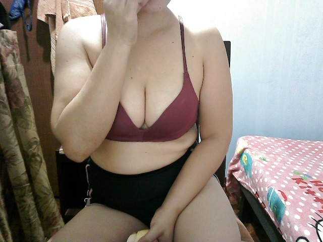 لقطات البث Erica-4u