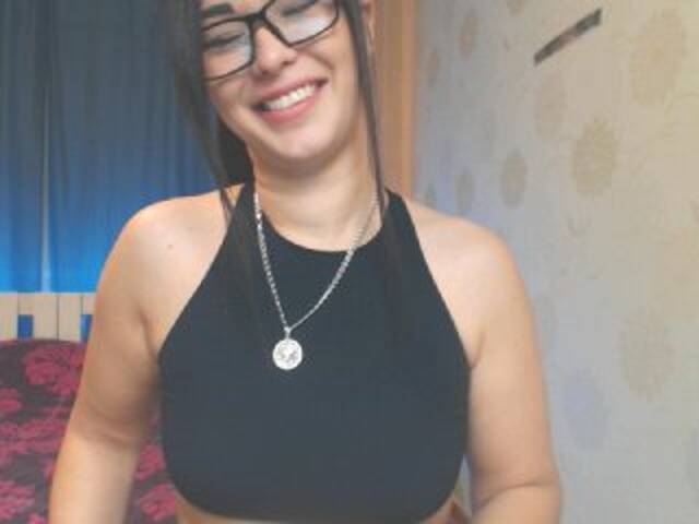 لقطات البث Erotishnaya