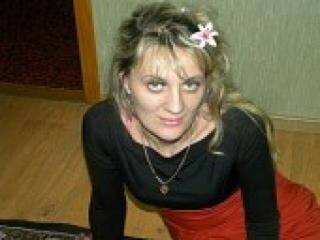 دردشة الفيديو المثيرة esmeralda5