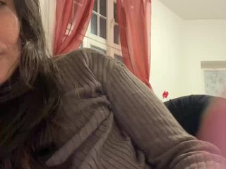 دردشة الفيديو المثيرة Esmiralda