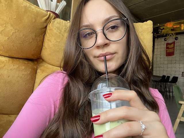 صورة الملف الشخصي Eva-brunette