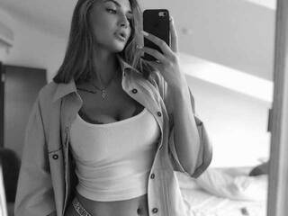 دردشة الفيديو المثيرة Eva-Flys