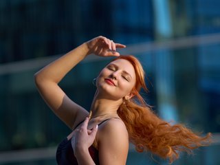 دردشة الفيديو المثيرة EvaForEva