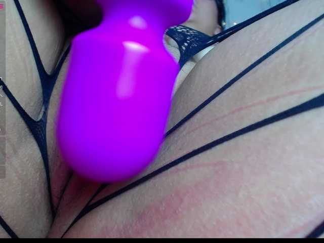 الصور Evangeline-28 my pussy is very wet !!!! do you play ? #teen #bigboobs #new #dadysgirl #bbw #ebony